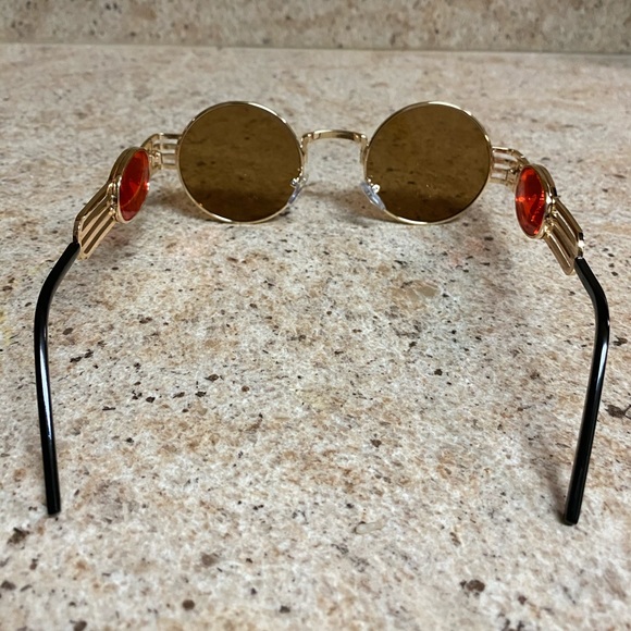 Gold & Brown Dragon Circle Frames - Picture 4 of 4